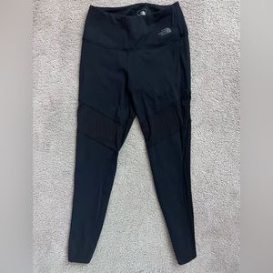 The North Face tights with FLASHDRY and detailing (zoom in)